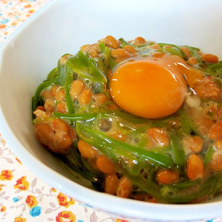 めかぶ納豆丼